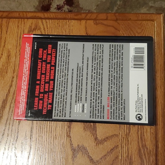 Build! Survive! Thrive! Hacks For Minecrafters Guide To Tips by Megan Miller - Picture 2 of 10